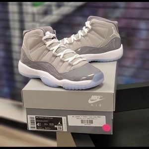 Cool grey Jordan 11 dead stock all sizes from 8 to 10.5
